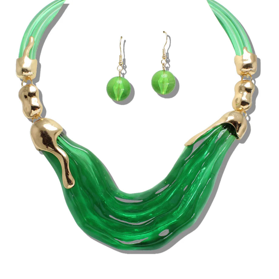 MOLTEN WAVE BOLD RESIN ACRYLIC NECKLACE