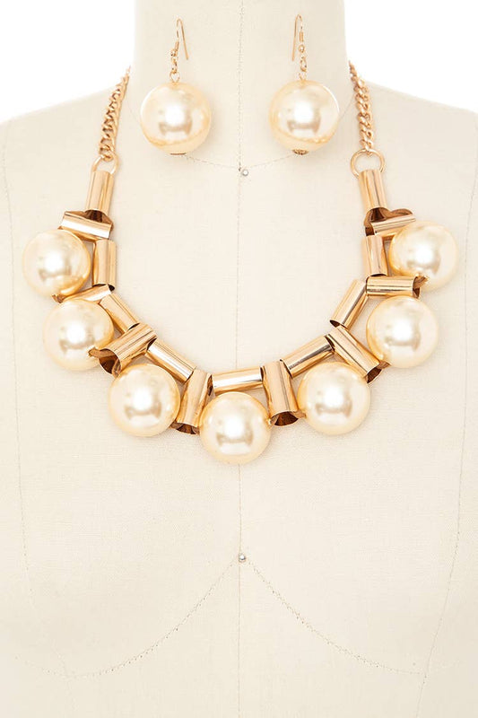 Large Pearl Statement Necklace Set